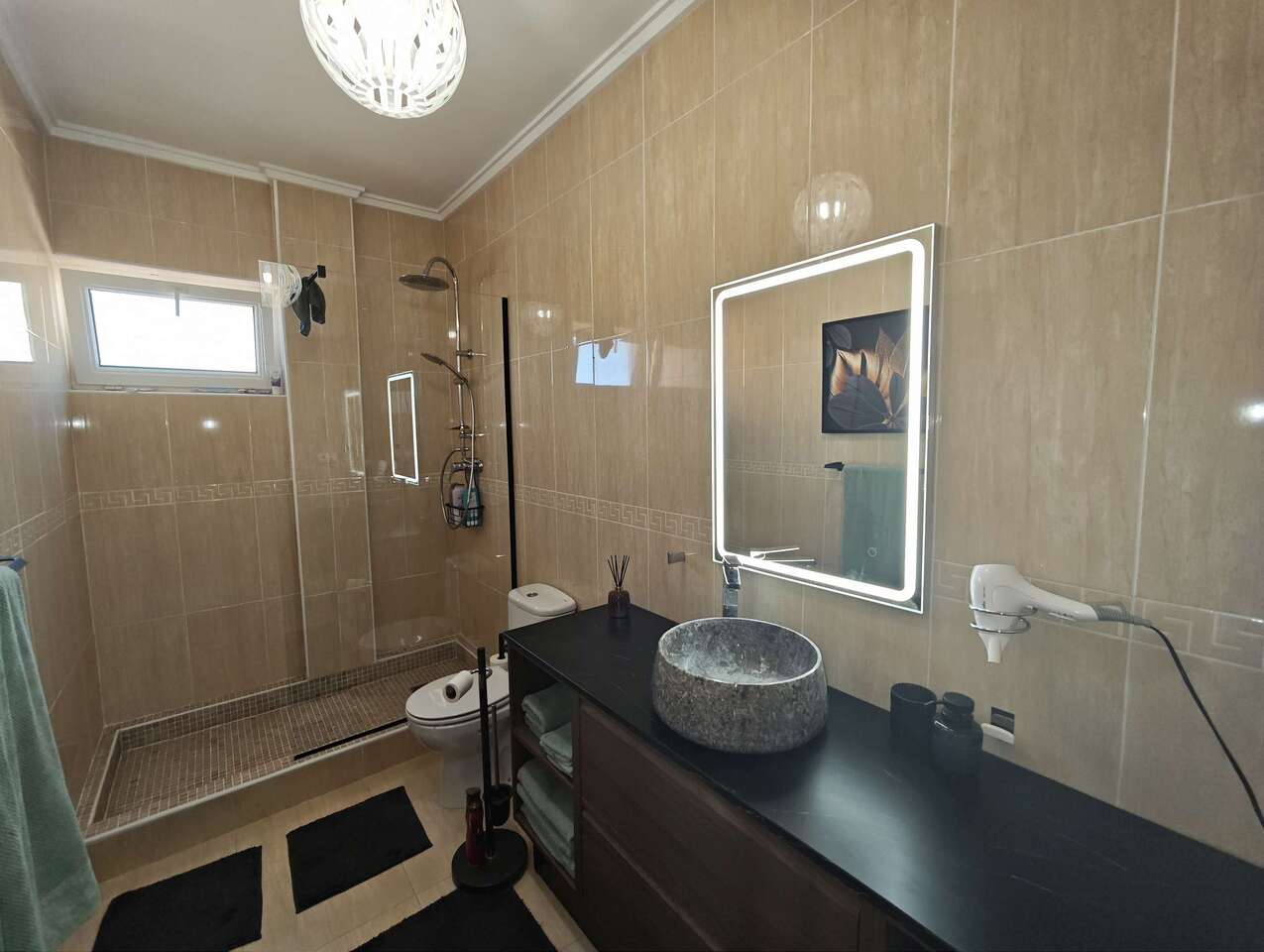 3 Bed, 2 Bath, HouseFor Sale, Sax, Alicante