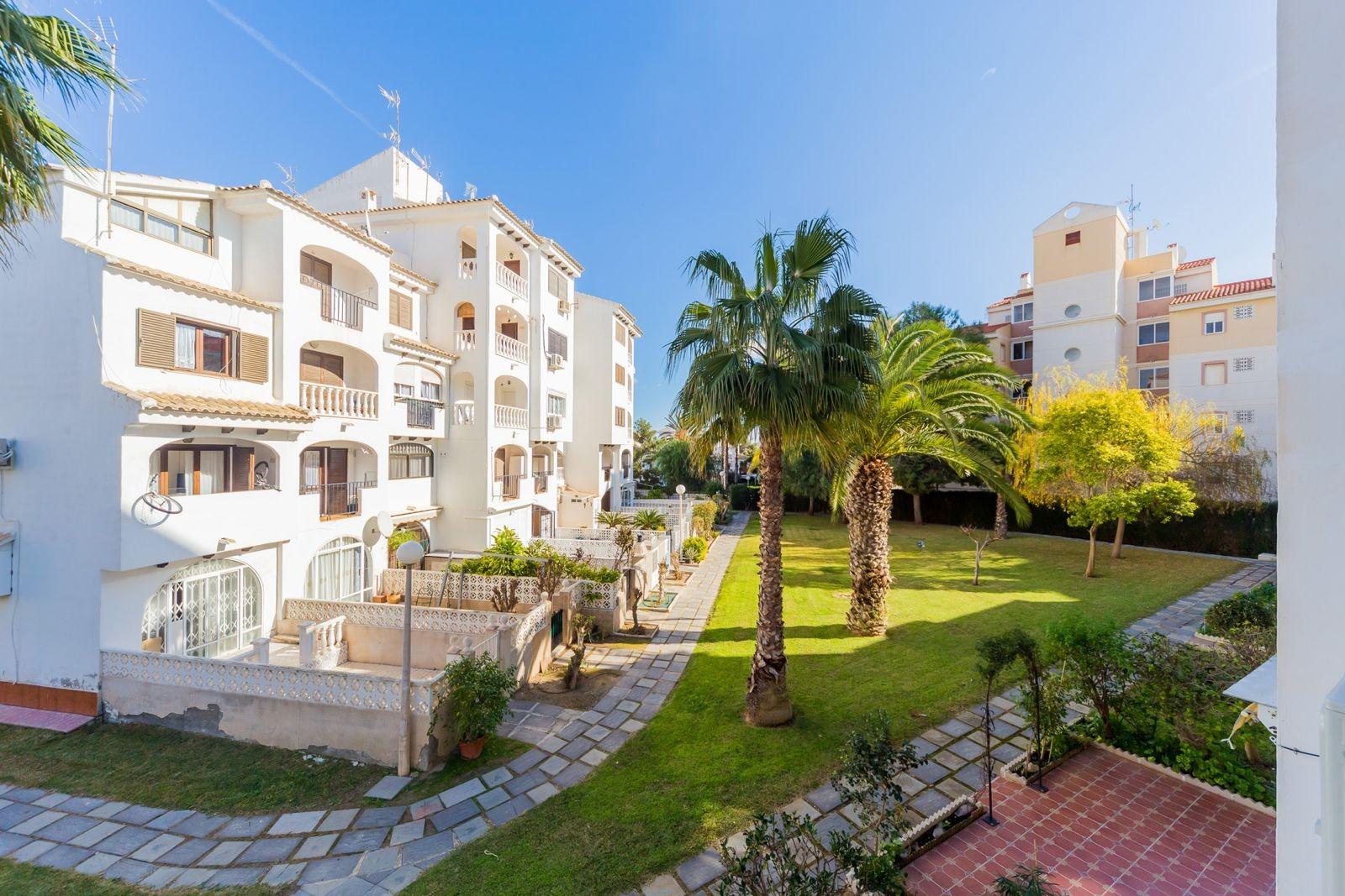 1 Bed, 1 Bath, ApartmentFor Sale, Torrevieja, Alicante
