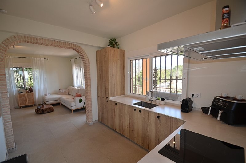 4 Bed, 2 Bath, HouseFor Sale, Gea Y Truyols, Murcia