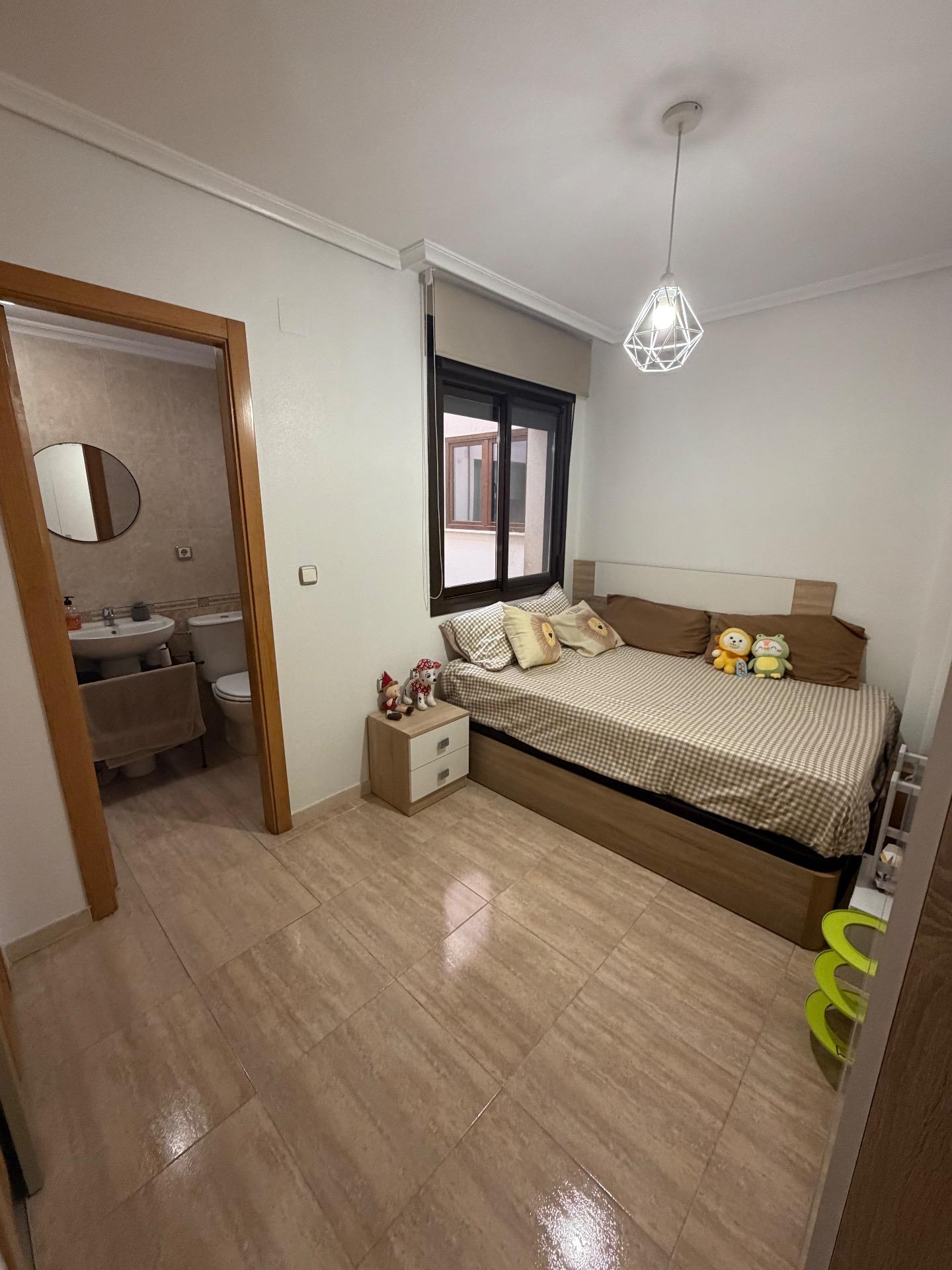 2 Bed, 2 Bath, ApartmentFor Sale, Torrevieja, Alicante