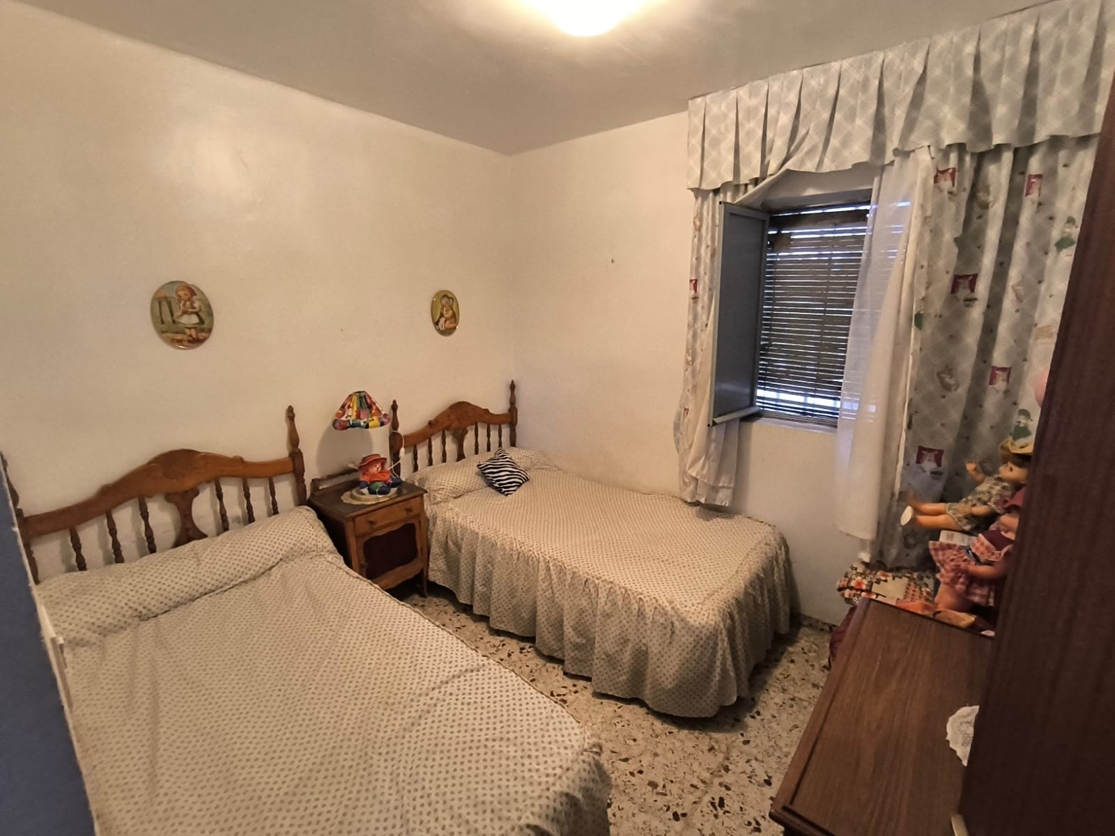 6 Bed, 2 Bath, HouseFor Sale, Yecla, Murcia