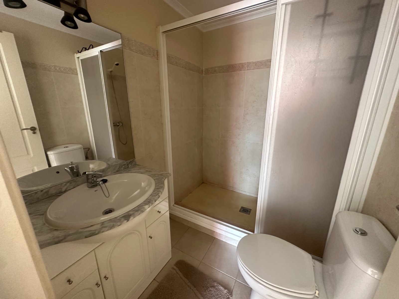 2 Bed, 2 Bath, ApartmentFor Sale, Jacarilla, Alicante