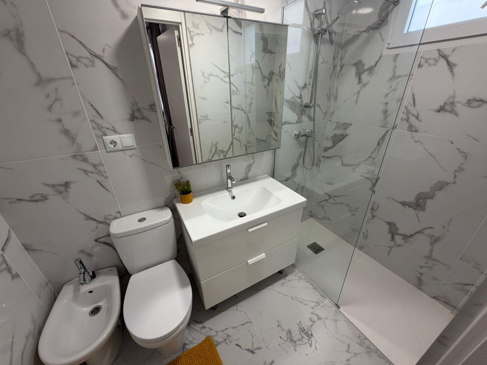 4 Bed, 4 Bath, HouseFor Sale, Torrevieja, Alicante