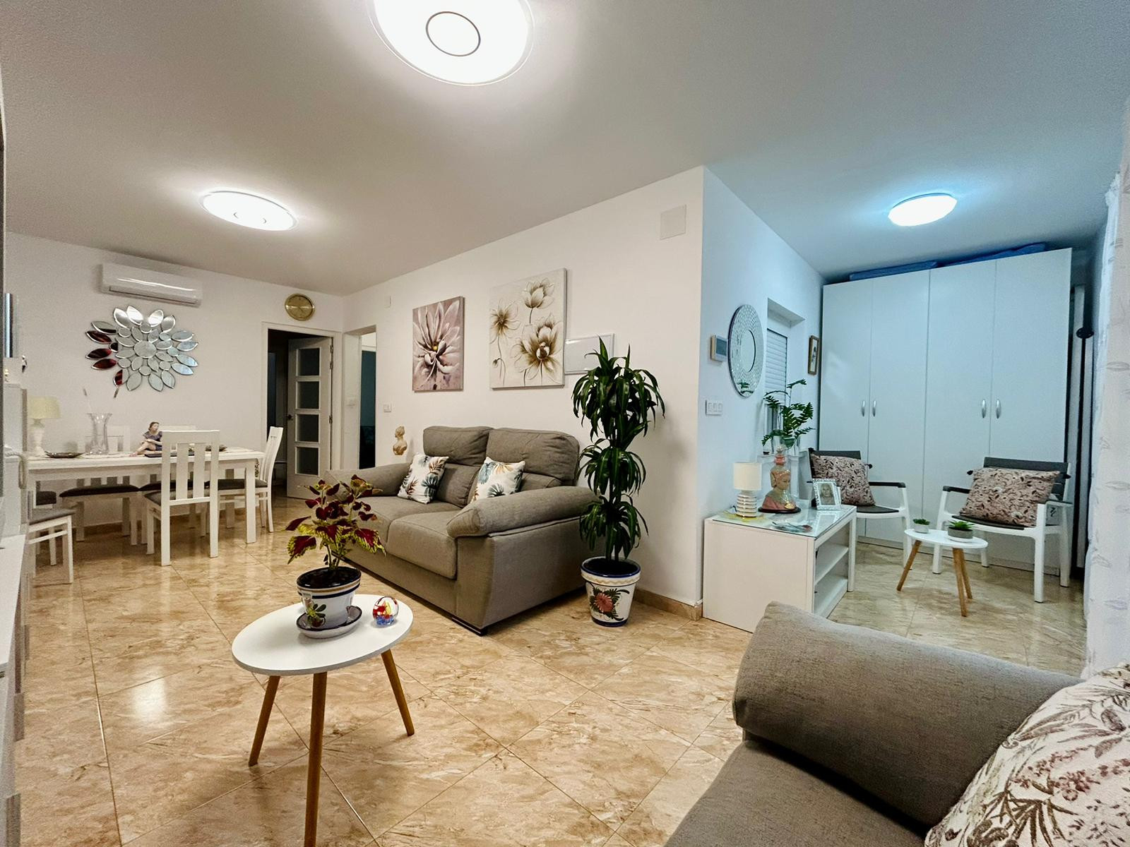 2 Bed, 1 Bath, HouseFor Sale, Torrevieja, Alicante