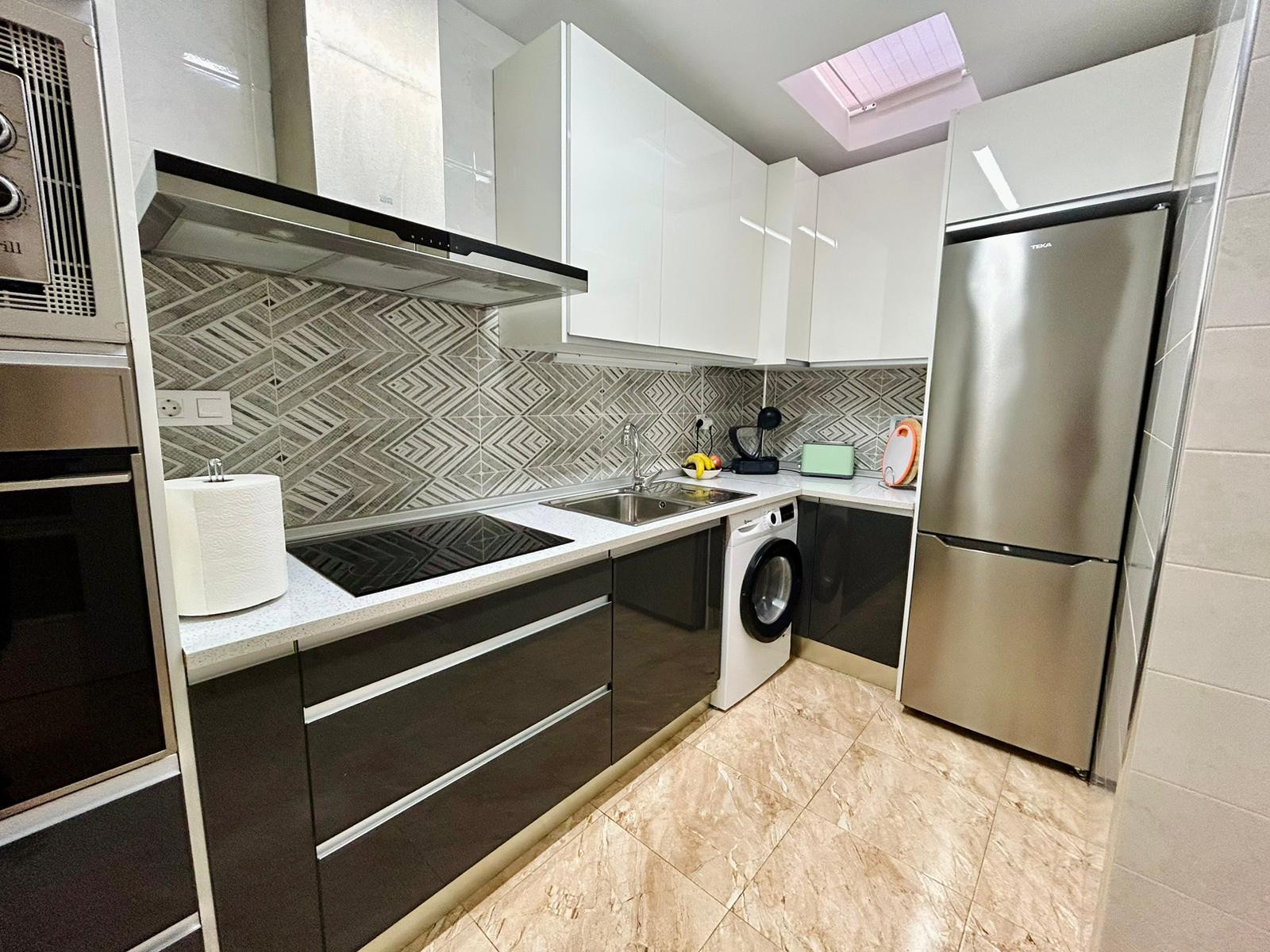 2 Bed, 1 Bath, HouseFor Sale, Torrevieja, Alicante