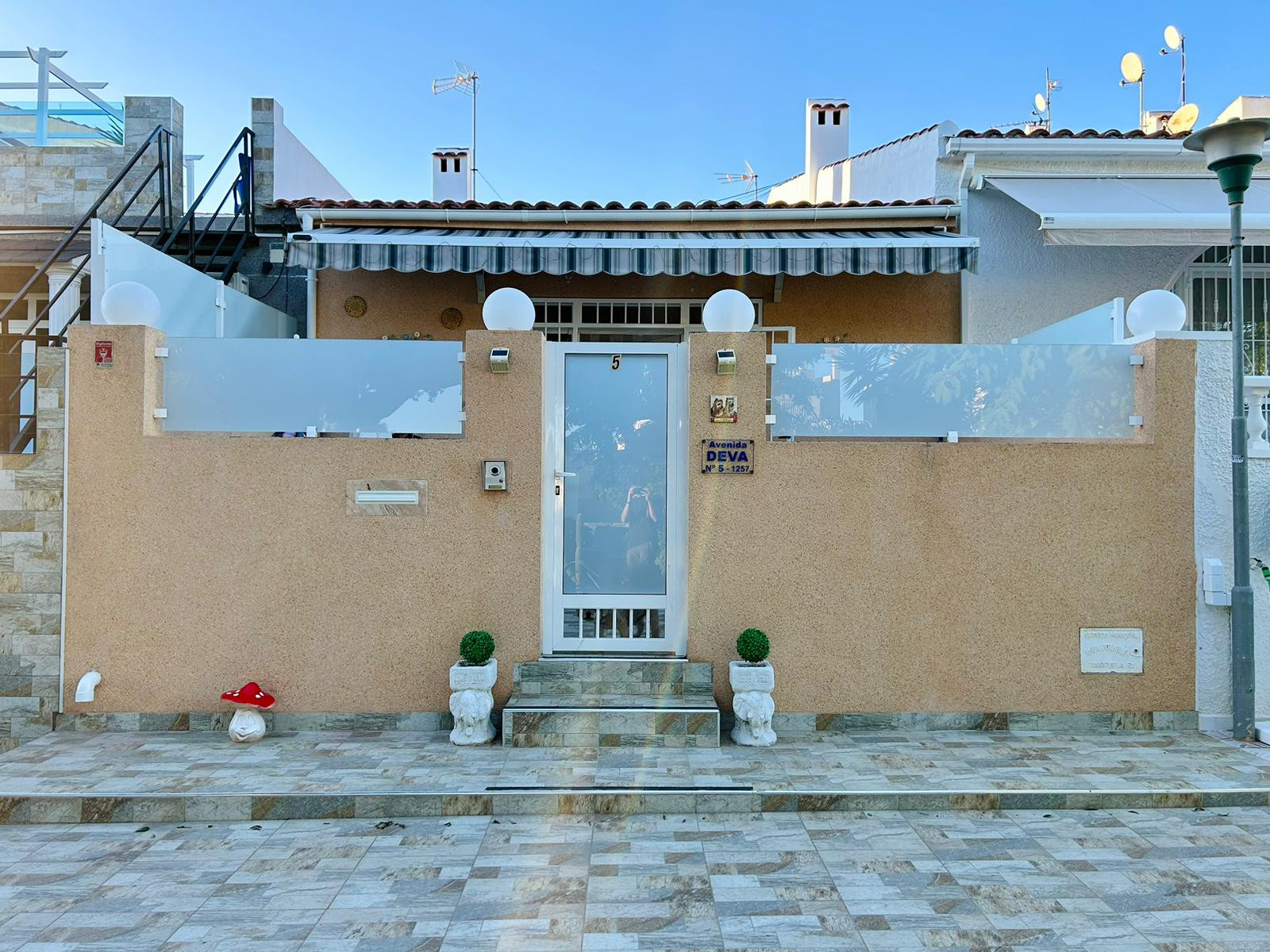 2 Bed, 1 Bath, HouseFor Sale, Torrevieja, Alicante