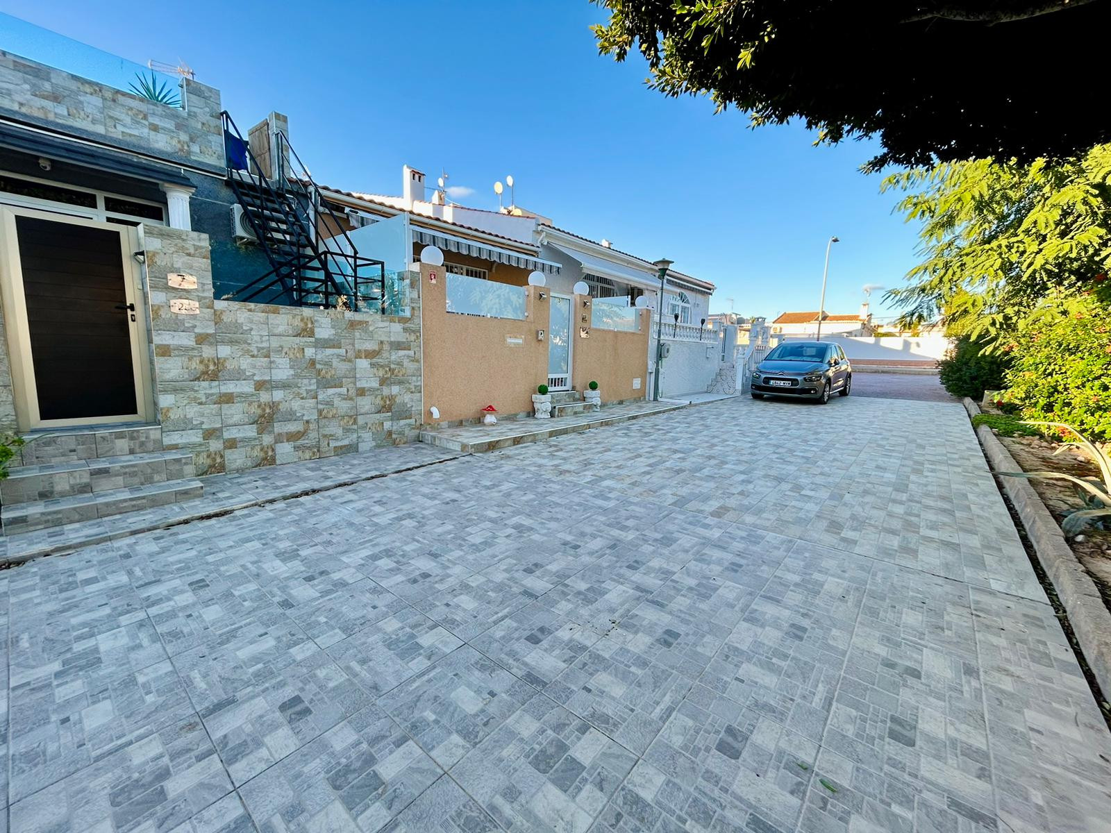 2 Bed, 1 Bath, HouseFor Sale, Torrevieja, Alicante