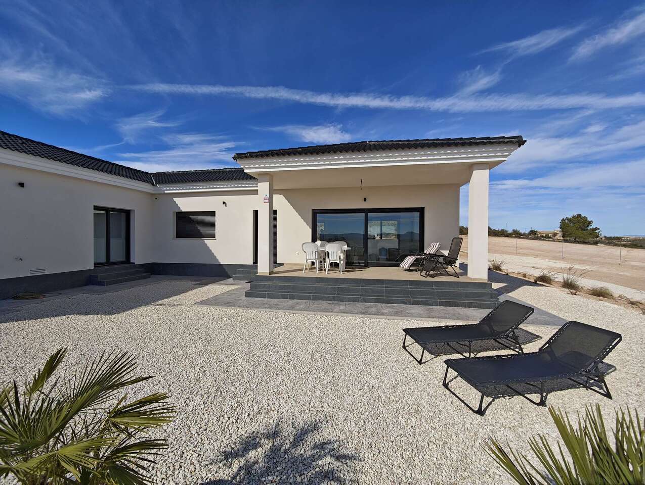 4 Bed, 3 Bath, HouseFor Sale, Pinoso, Alicante