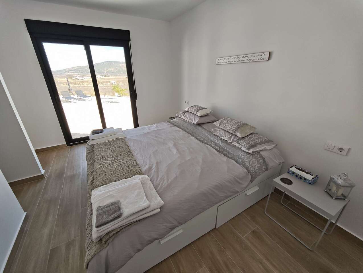 4 Bed, 3 Bath, HouseFor Sale, Pinoso, Alicante