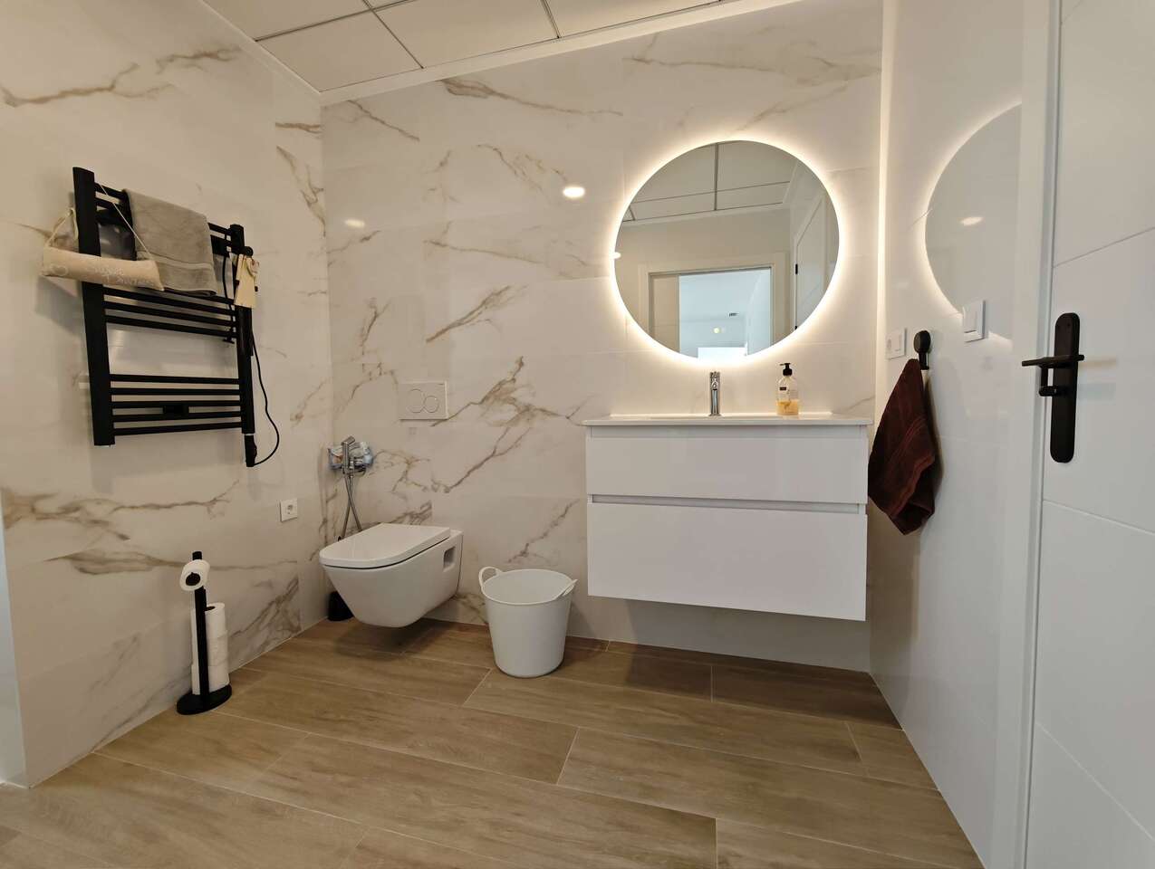 4 Bed, 3 Bath, HouseFor Sale, Pinoso, Alicante