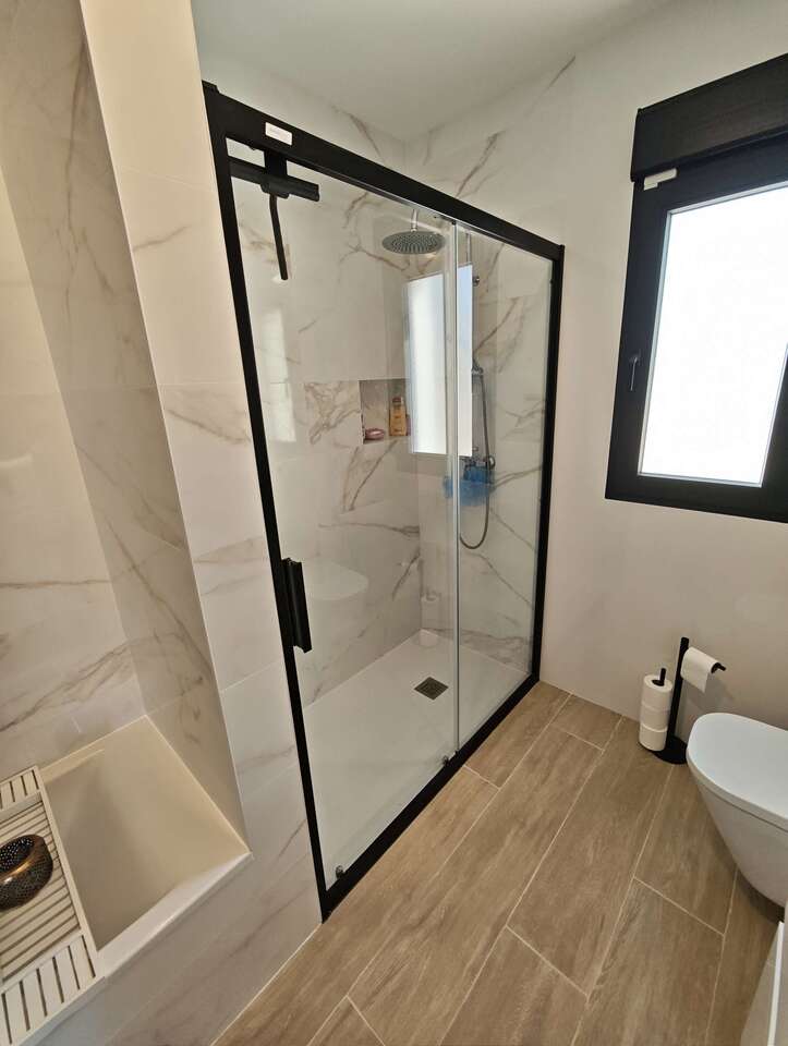 4 Bed, 3 Bath, HouseFor Sale, Pinoso, Alicante