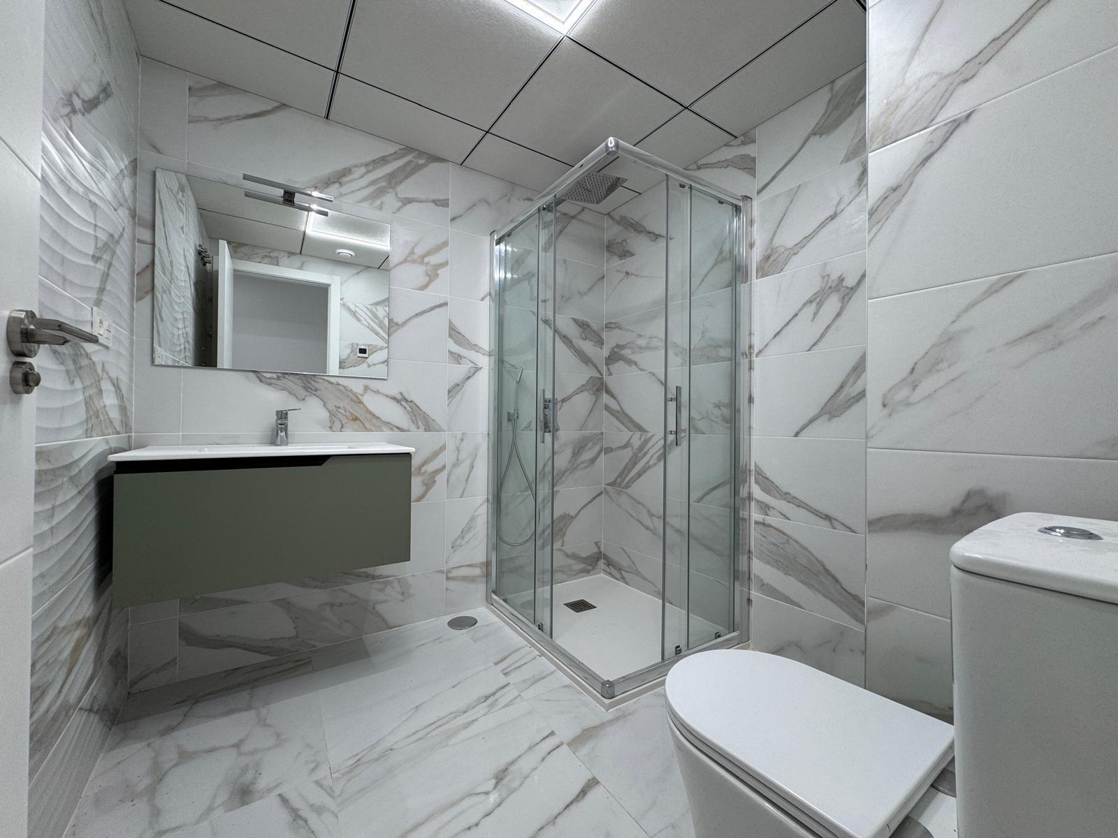 2 Bed, 2 Bath, ApartmentFor Sale, Torrevieja, Alicante