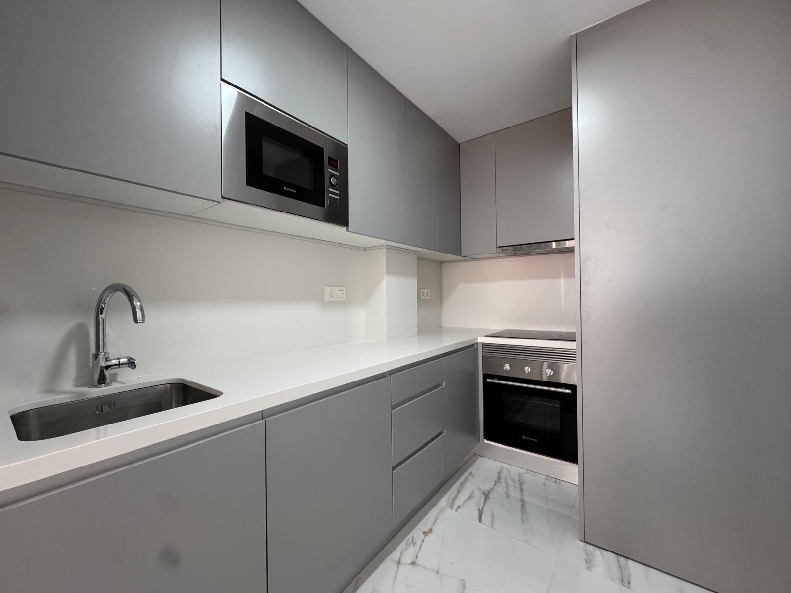 2 Bed, 2 Bath, ApartmentFor Sale, Torrevieja, Alicante