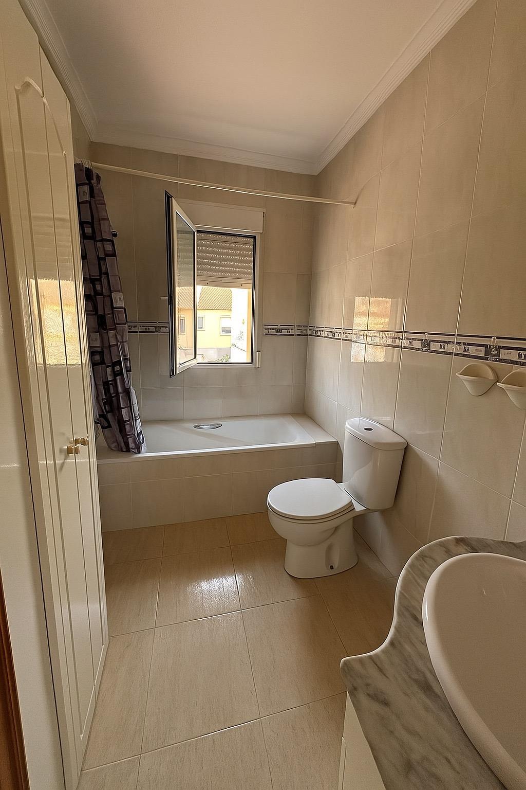 2 Bed, 1 Bath, ApartmentFor Sale, Orihuela Costa, Alicante