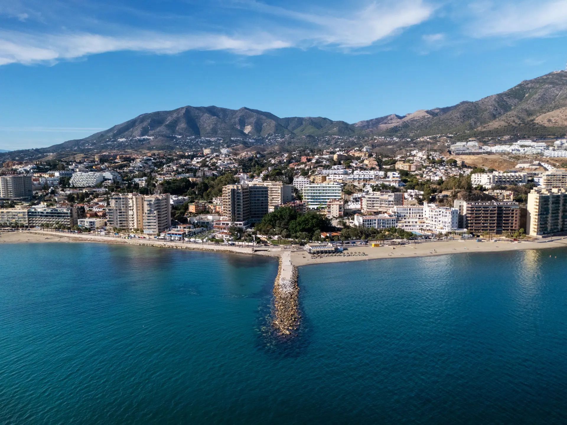 2 Bed, 2 Bath, ApartmentFor Sale, Fuengirola, Malaga, 29640