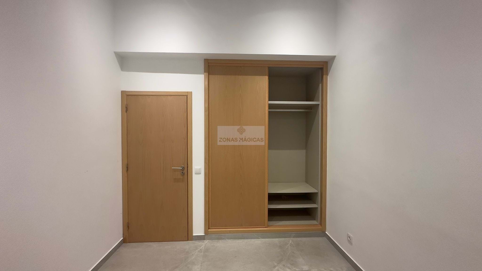 1 Bed, 1 Bath, HouseFor Sale, Mexilhoeira Grande, Portimão, Faro, 8500-132