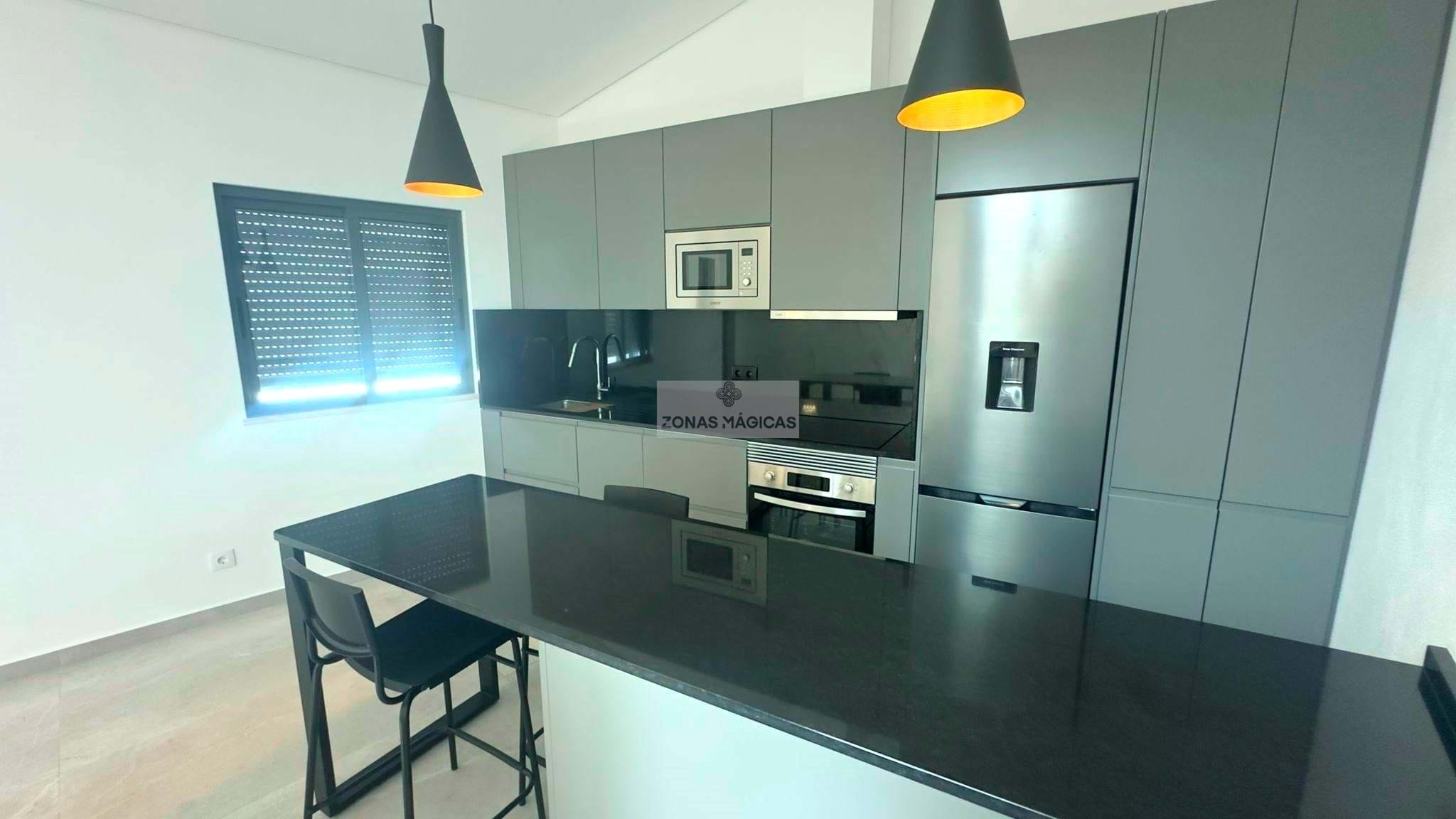 1 Bed, 1 Bath, HouseFor Sale, Mexilhoeira Grande, Portimão, Faro, 8500-132