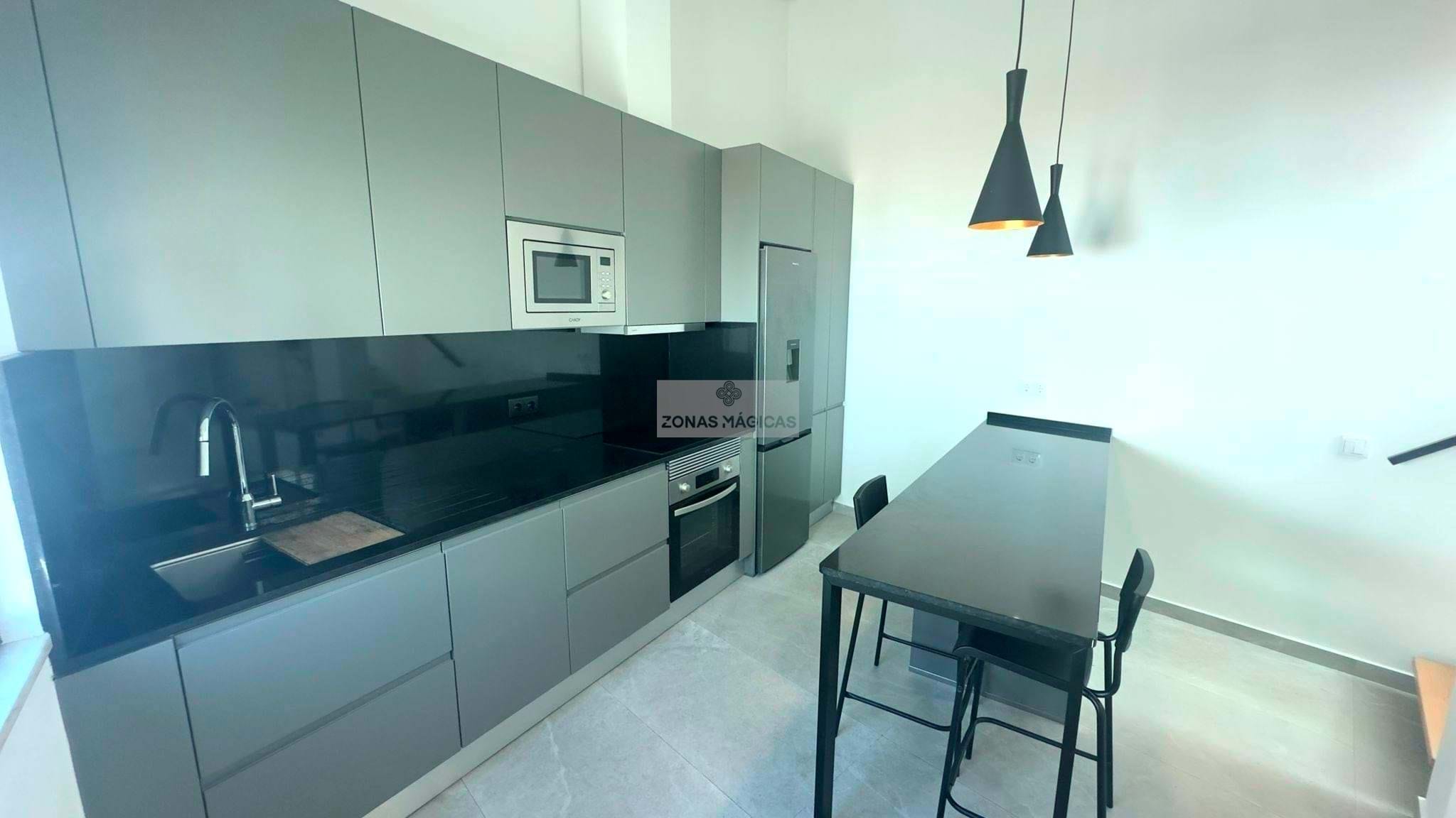 1 Bed, 1 Bath, HouseFor Sale, Mexilhoeira Grande, Portimão, Faro, 8500-132