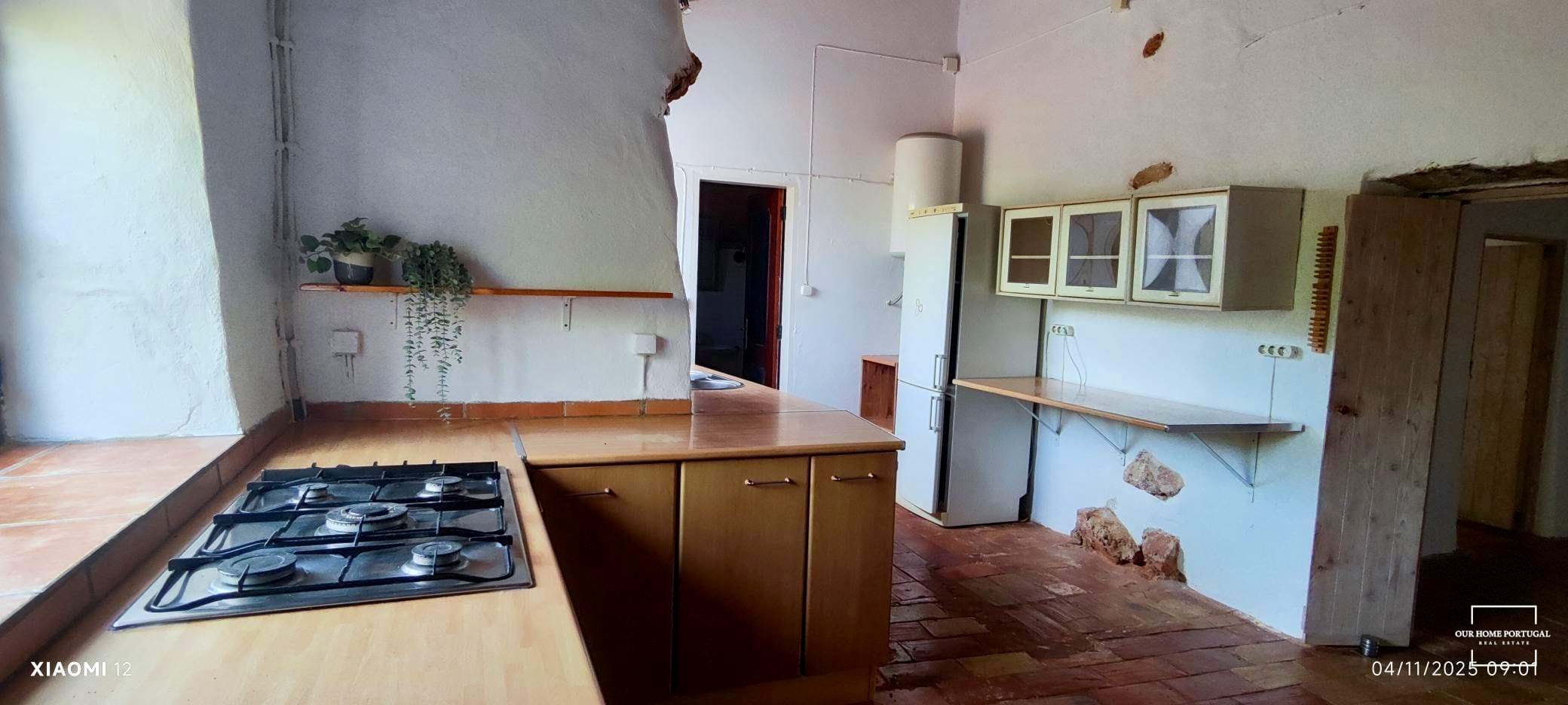 2 Bed, 1 Bath, HouseFor Sale, Loulé, Faro, 8100-109