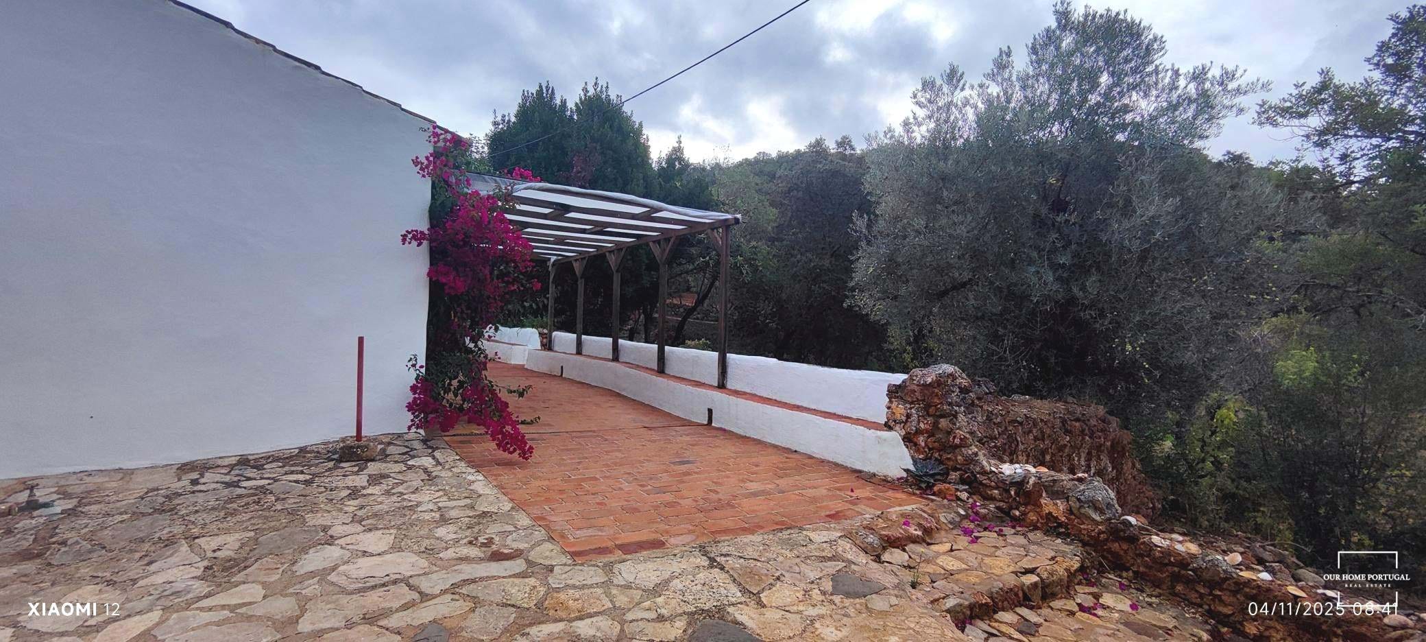 2 Bed, 1 Bath, HouseFor Sale, Loulé, Faro, 8100-109