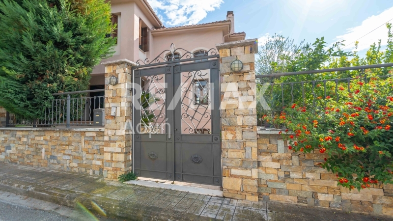 4 Bed, 2 Bath, HouseFor Sale, Center, Agria, Magnesia