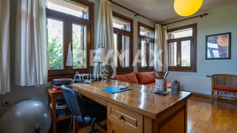 4 Bed, 2 Bath, HouseFor Sale, Center, Agria, Magnesia