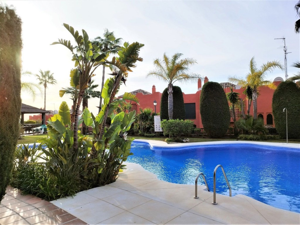 3 Bed, 3 Bath, ApartmentFor Sale, Calahonda, Malaga