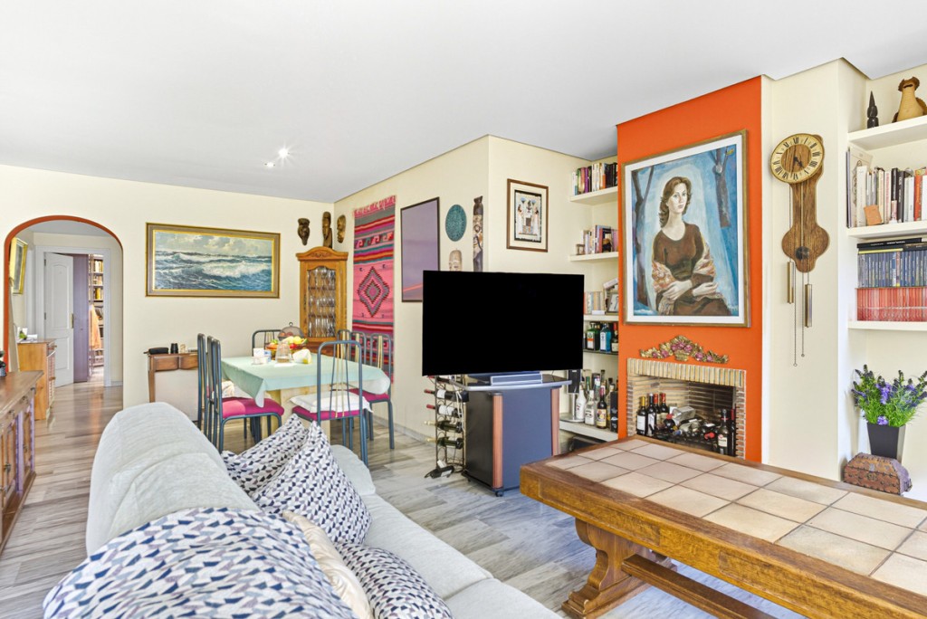 2 Bed, 2 Bath, ApartmentFor Sale, Marbella, Malaga