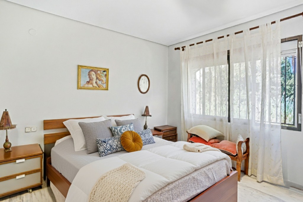 2 Bed, 2 Bath, ApartmentFor Sale, Marbella, Malaga