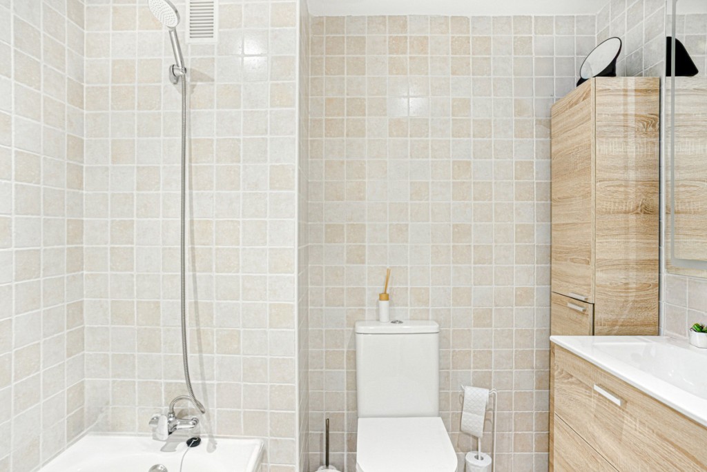 2 Bed, 2 Bath, ApartmentFor Sale, Marbella, Malaga