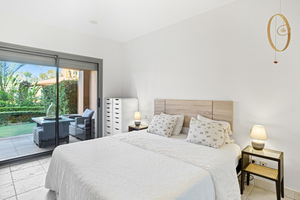 2 Bed, 2 Bath, ApartmentFor Sale, Estepona, Malaga