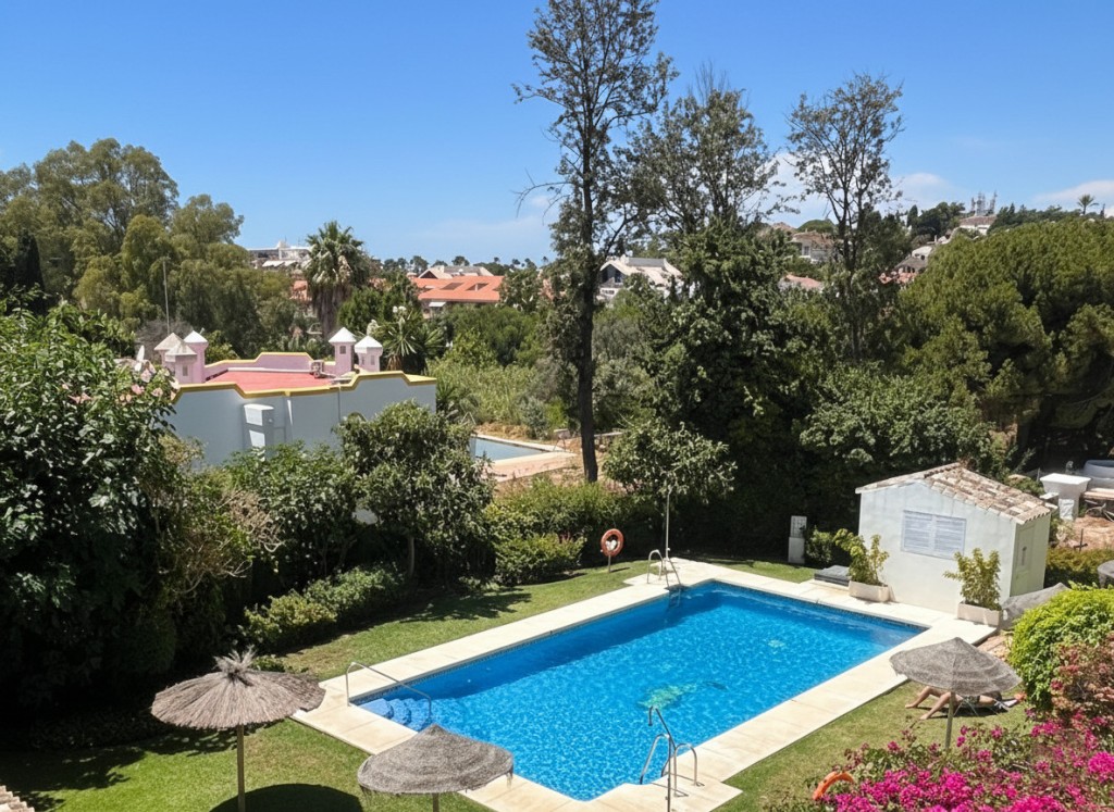 2 Bed, 1 Bath, ApartmentFor Sale, Marbella, Malaga