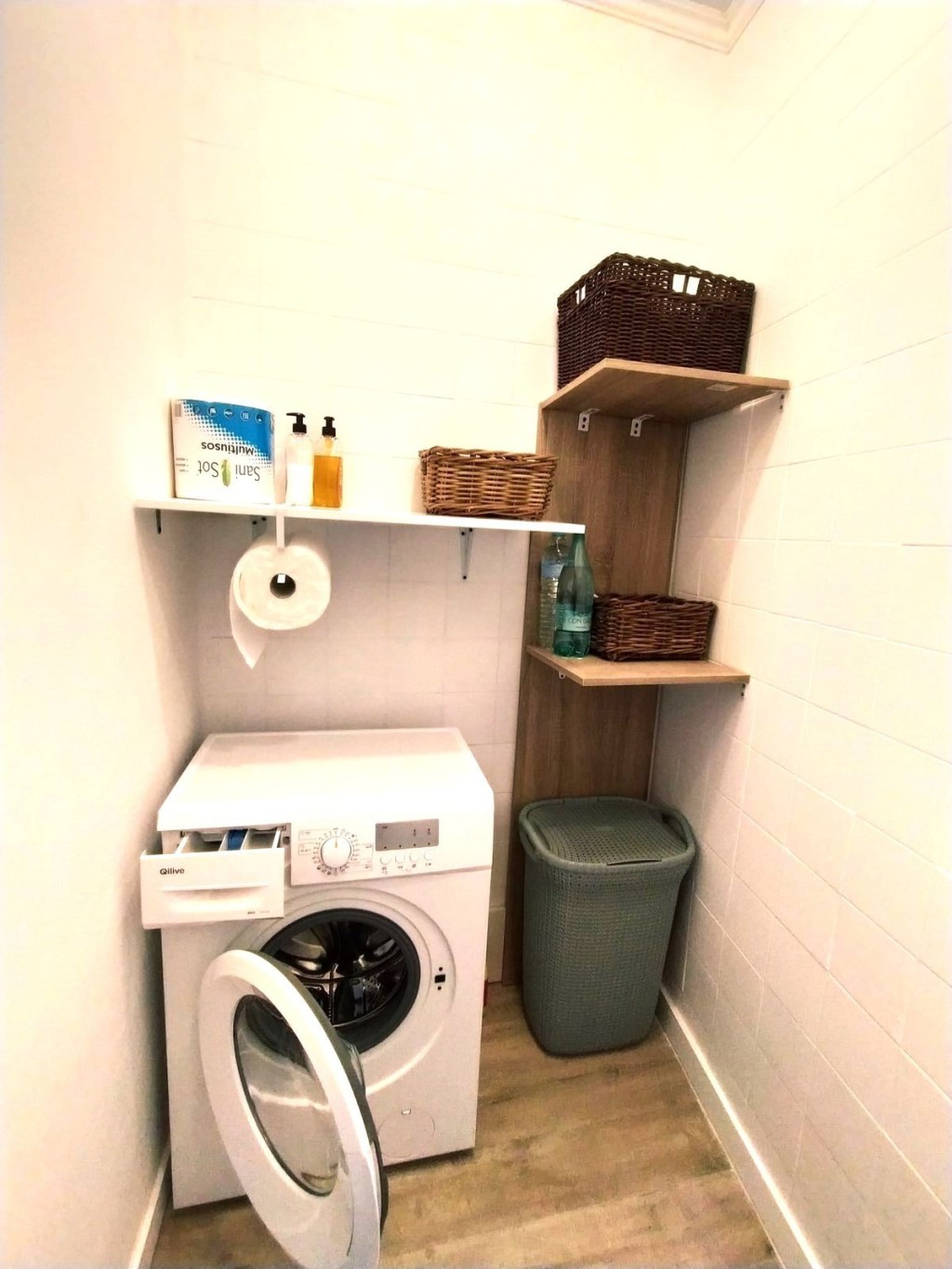 5 Bed, 2 Bath, HouseFor Sale, San Pedro de Alcantara, Malaga