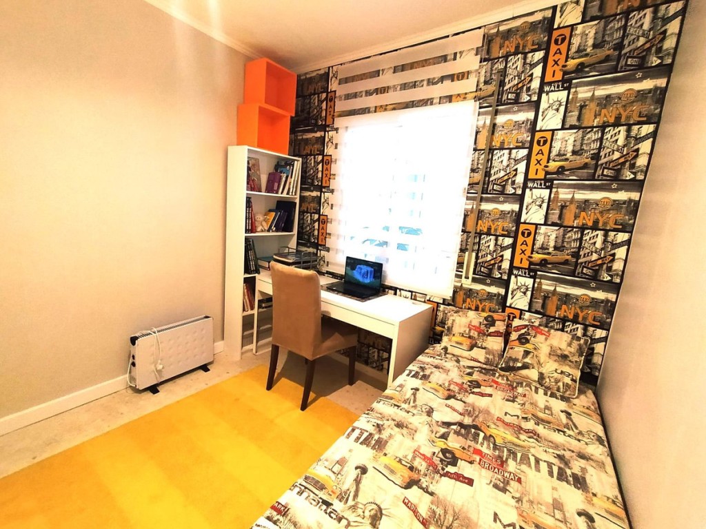 5 Bed, 2 Bath, HouseFor Sale, San Pedro de Alcantara, Malaga