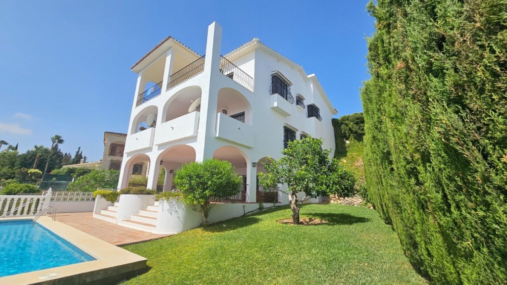 4 Bed, 4 Bath, HouseFor Sale, Mijas, Malaga