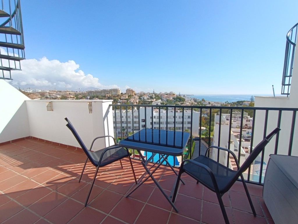 2 Bed, 1 Bath, ApartmentFor Sale, Mijas Costa, Malaga
