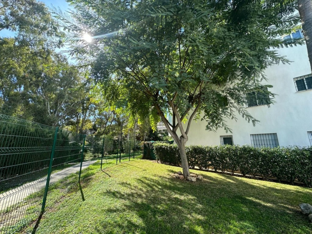 2 Bed, 1 Bath, ApartmentFor Sale, Mijas Costa, Malaga