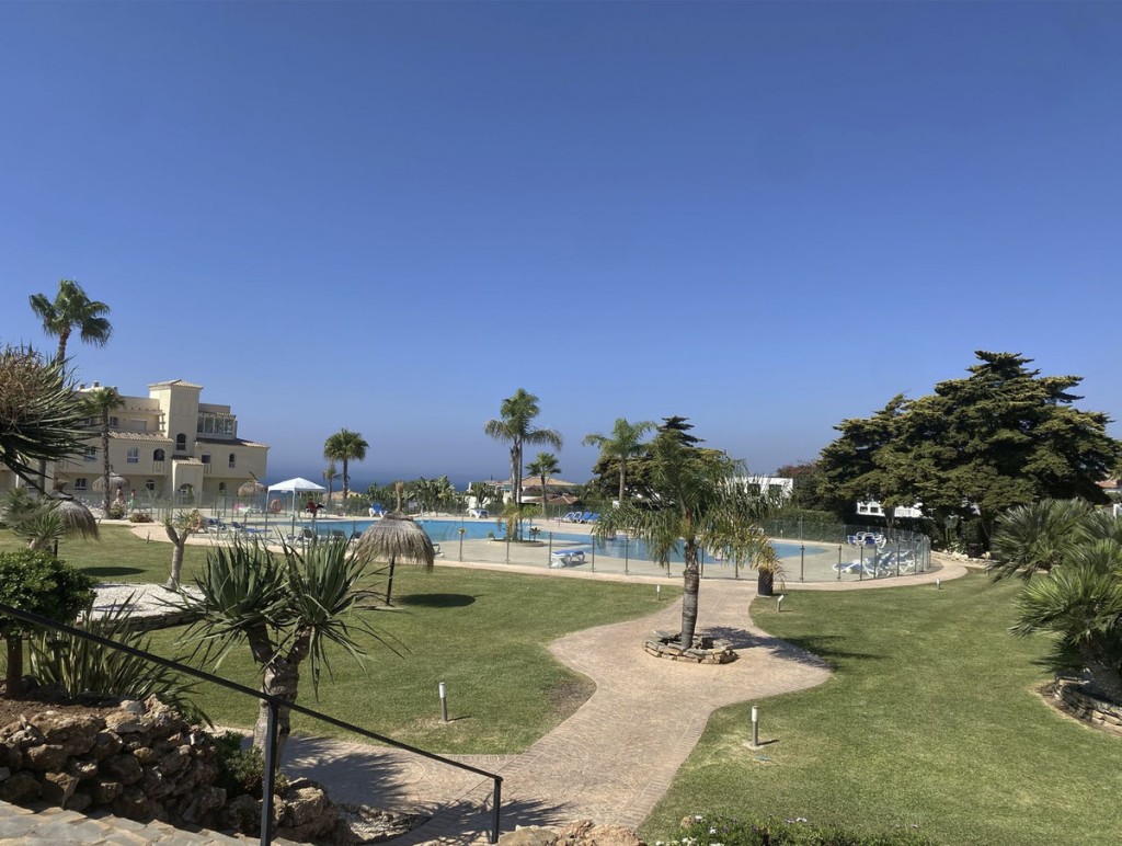 2 Bed, 2 Bath, ApartmentFor Sale, Mijas Costa, Malaga