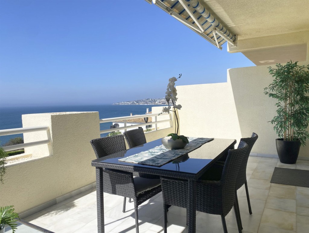 2 Bed, 2 Bath, ApartmentFor Sale, Mijas Costa, Malaga