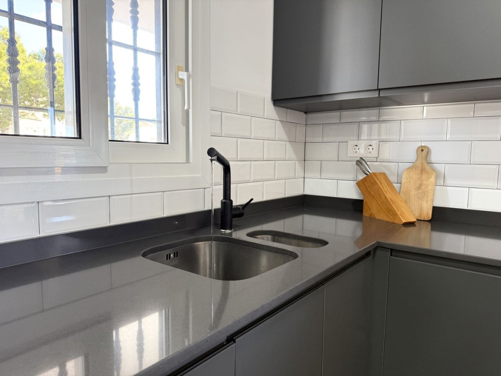 3 Bed, 2 Bath, ApartmentFor Sale, Riviera, Malaga