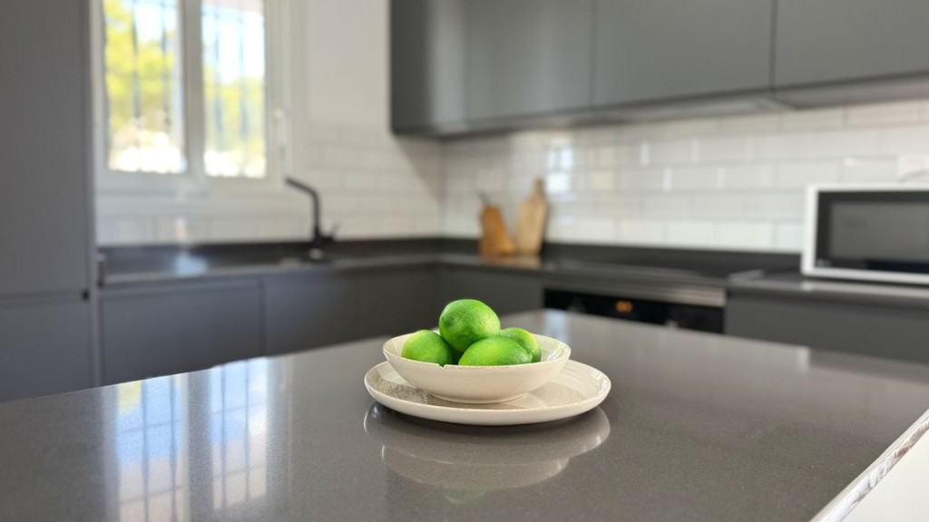 3 Bed, 2 Bath, ApartmentFor Sale, Riviera, Malaga