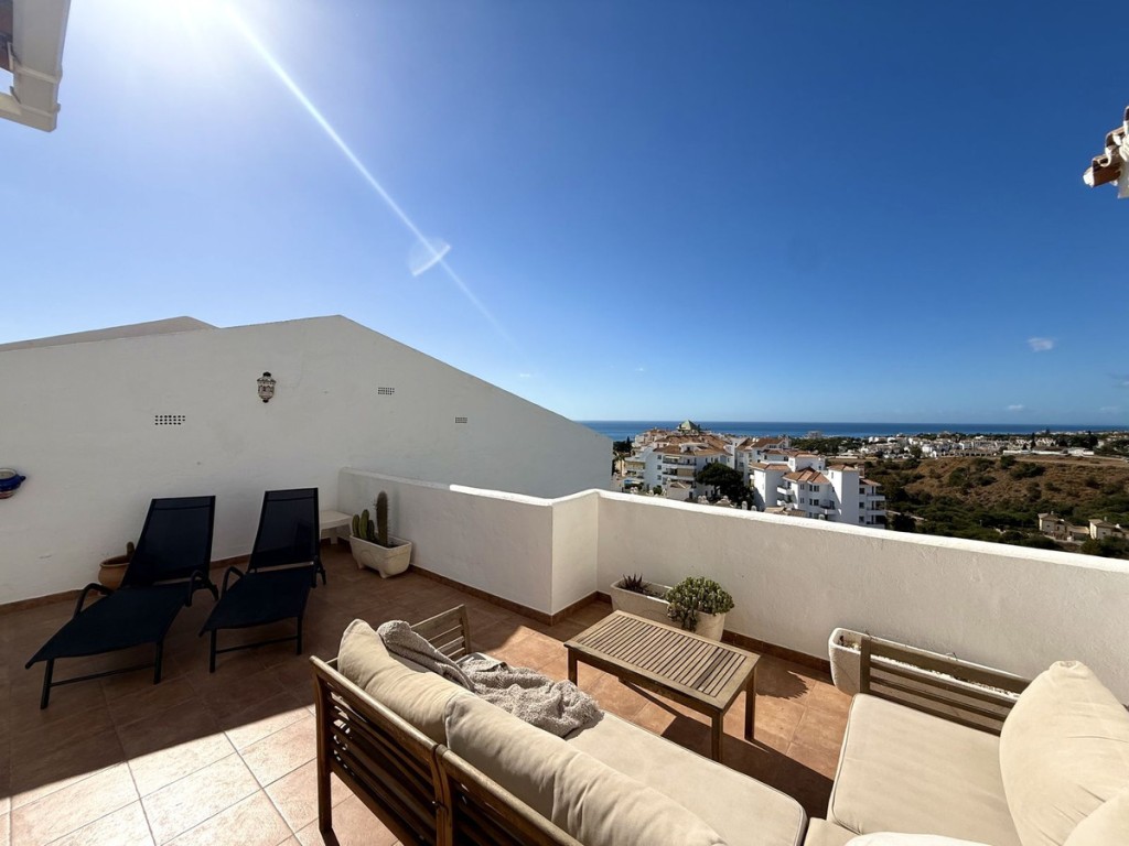 3 Bed, 2 Bath, ApartmentFor Sale, Riviera, Malaga