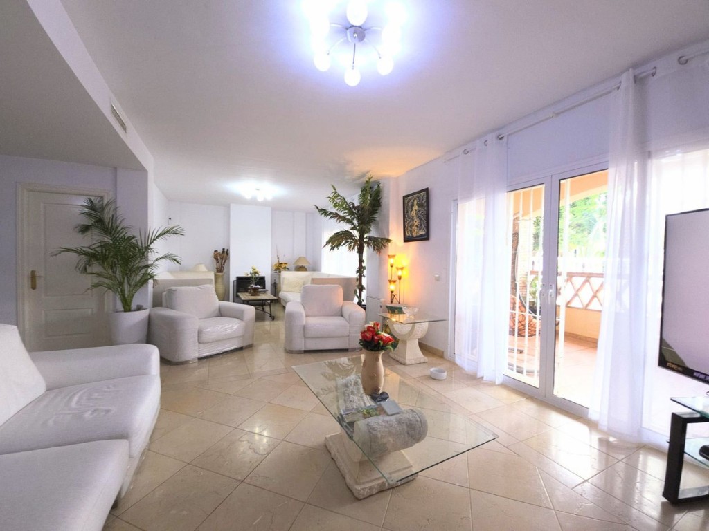 4 Bed, 3 Bath, HouseFor Sale, Riviera, Malaga