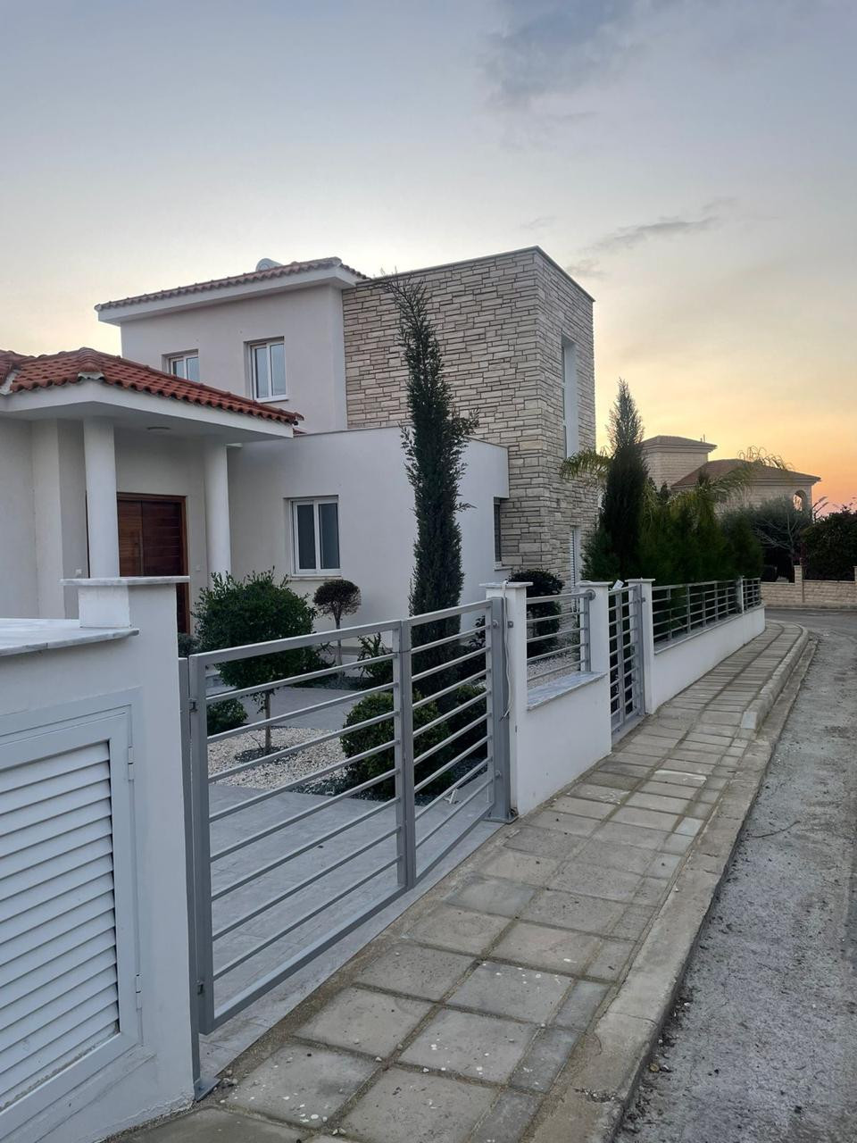 4 Bed, 2 Bath, HouseFor Sale, Pegeia, Paphos