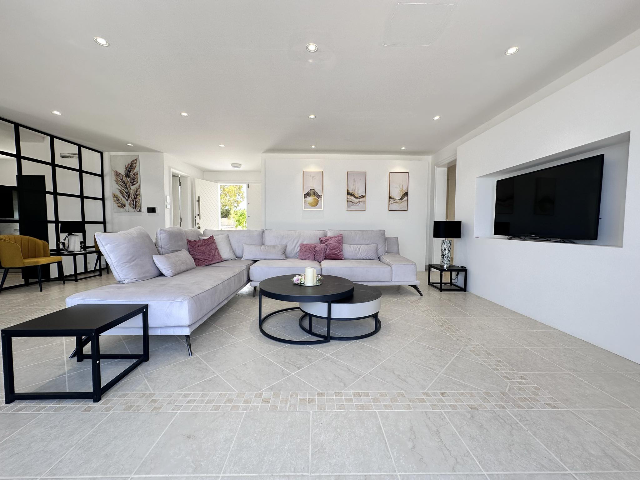 5 Bed, 6 Bath, HouseFor Sale, Paphos, Paphos