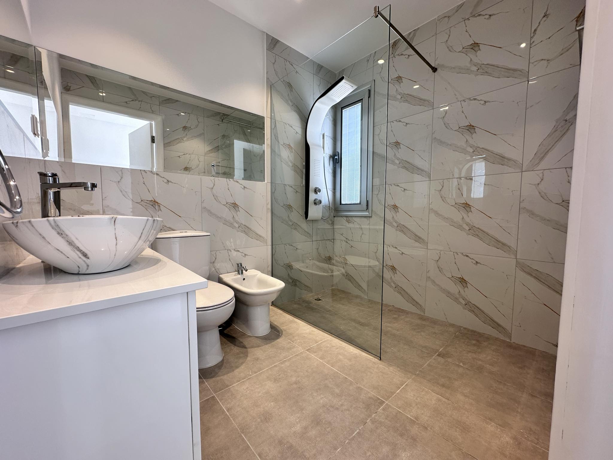 5 Bed, 6 Bath, HouseFor Sale, Paphos, Paphos