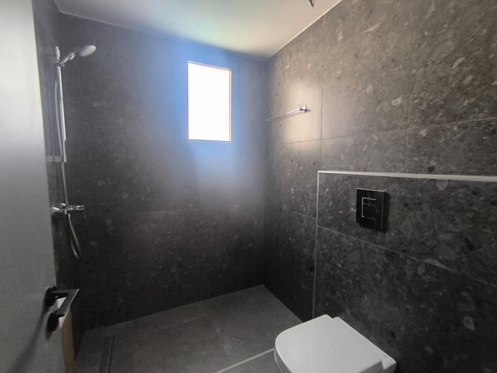 2 Bed, 2 Bath, ApartmentFor Sale, Larnaca, Larnaca