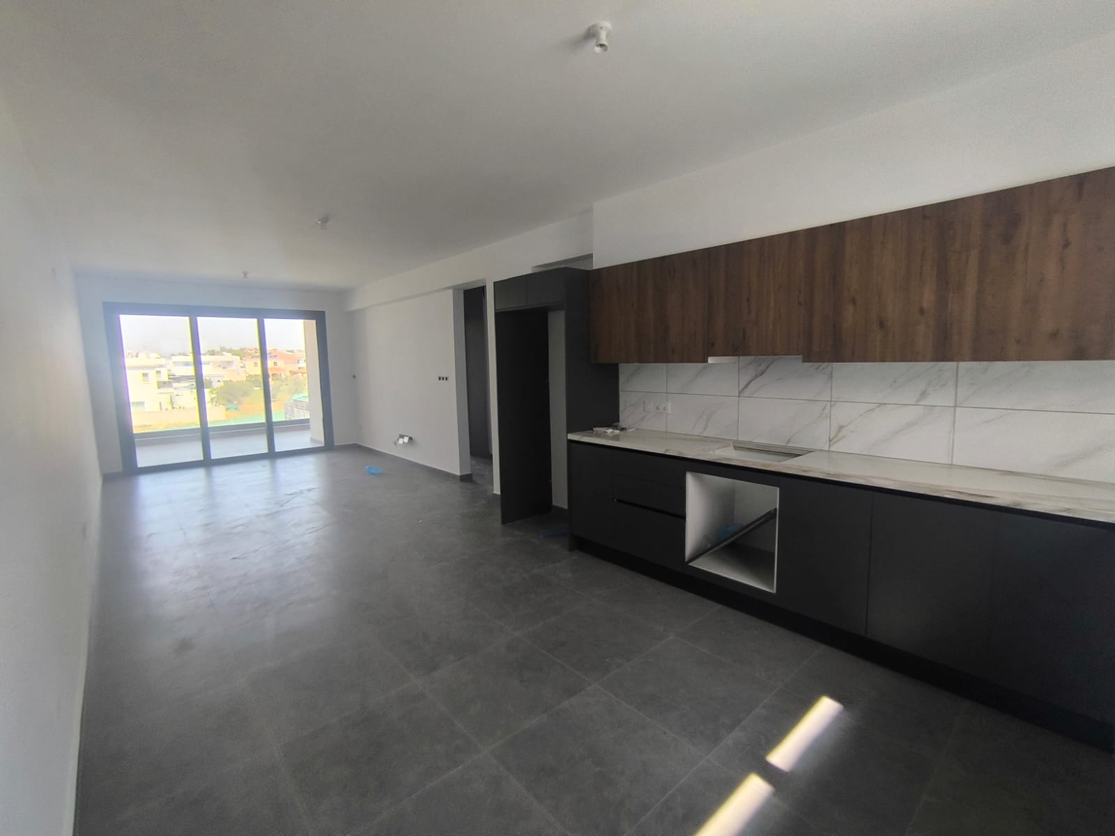 2 Bed, 2 Bath, ApartmentFor Sale, Larnaca, Larnaca