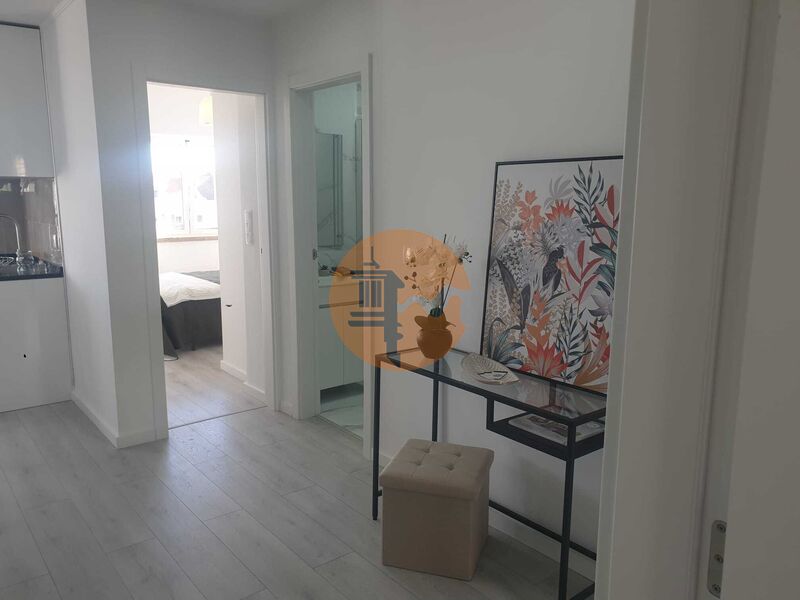 3 Bed, 2 Bath, ApartmentFor Sale, Lisboa, Lisboa