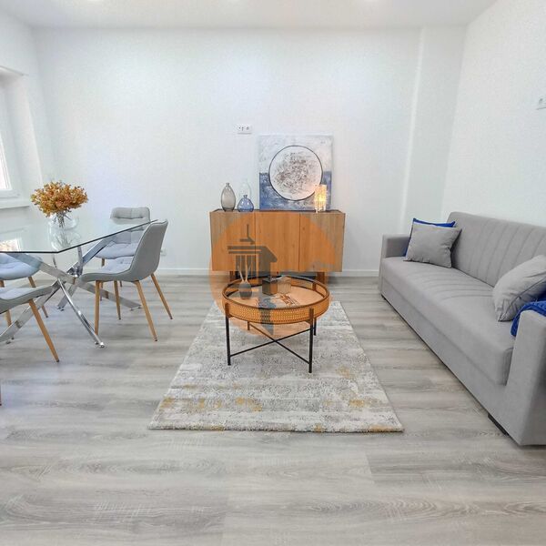 3 Bed, 2 Bath, ApartmentFor Sale, Lisboa, Lisboa